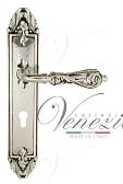 Дверная ручка Venezia на планке PL90 мод. Monte Cristo (натур. серебро + чернение) под